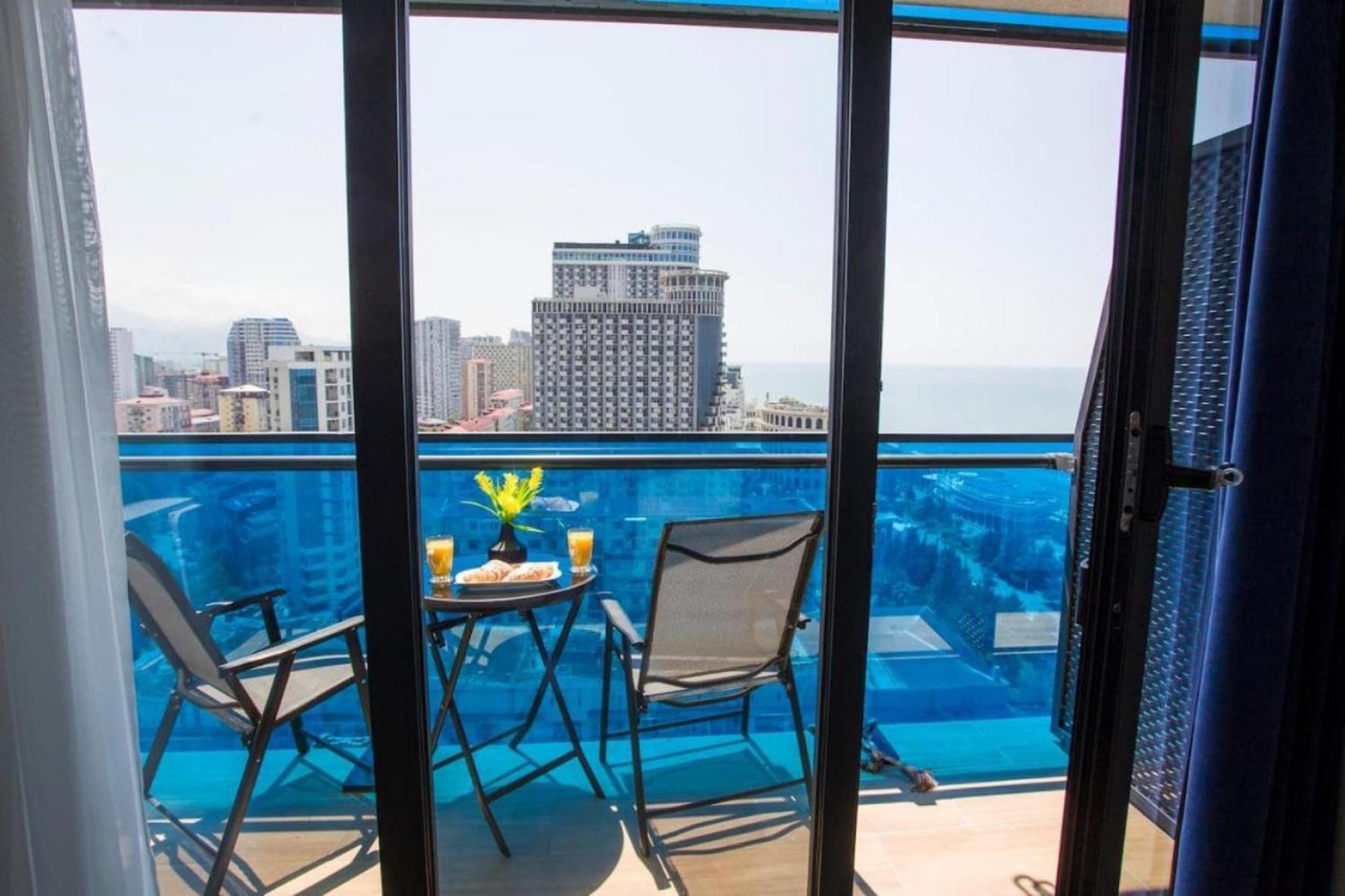 Orbi City Sea View Apart otel Batum Dış mekan fotoğraf