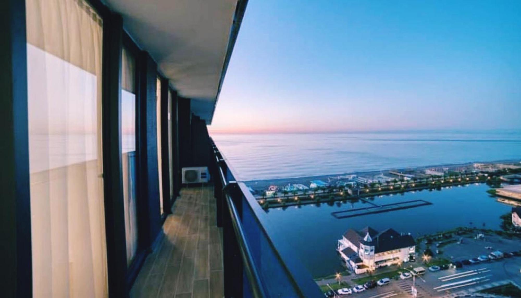 Orbi City Sea View Apart otel Batum Dış mekan fotoğraf